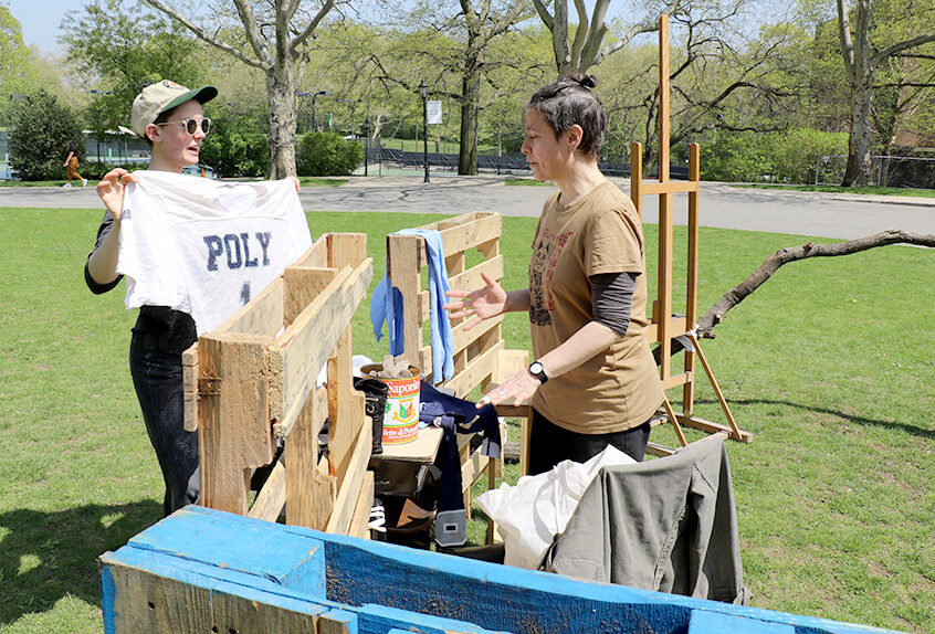 artist alumna Jill Sigman ’85 constructed the Living Room