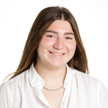 Eliza Schwarz ’23