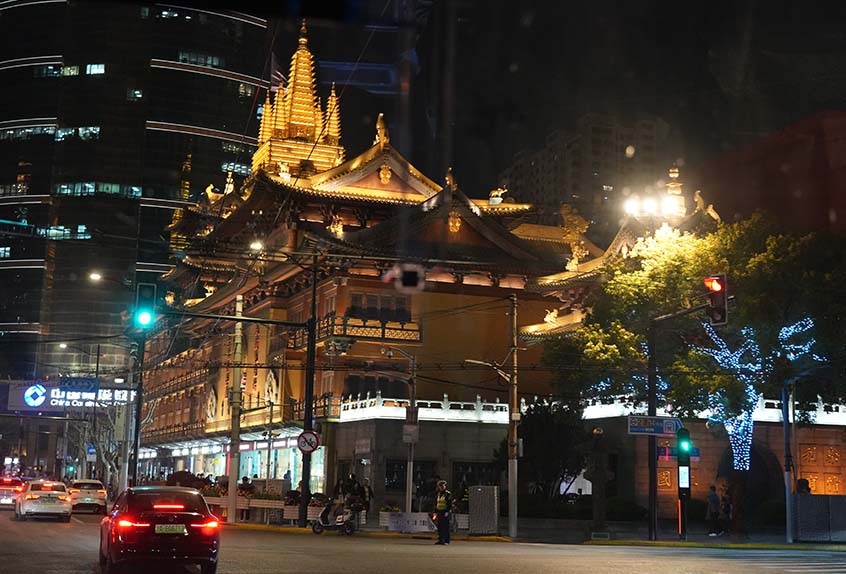 Jing'an Temple in Shanghai.