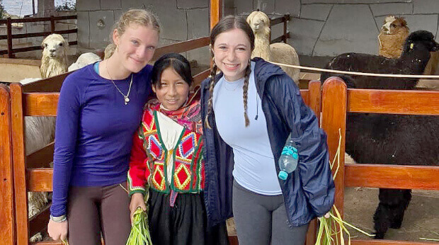 Eliana Friedman visits Ecuador and Peru